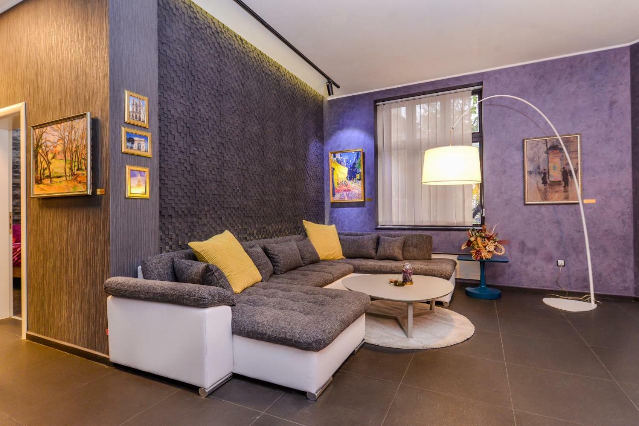 Champs-Elysees Sofia 2-Bdr, 2-Bthr Tsar Simeon Suite By Flat Mаnager מראה חיצוני תמונה