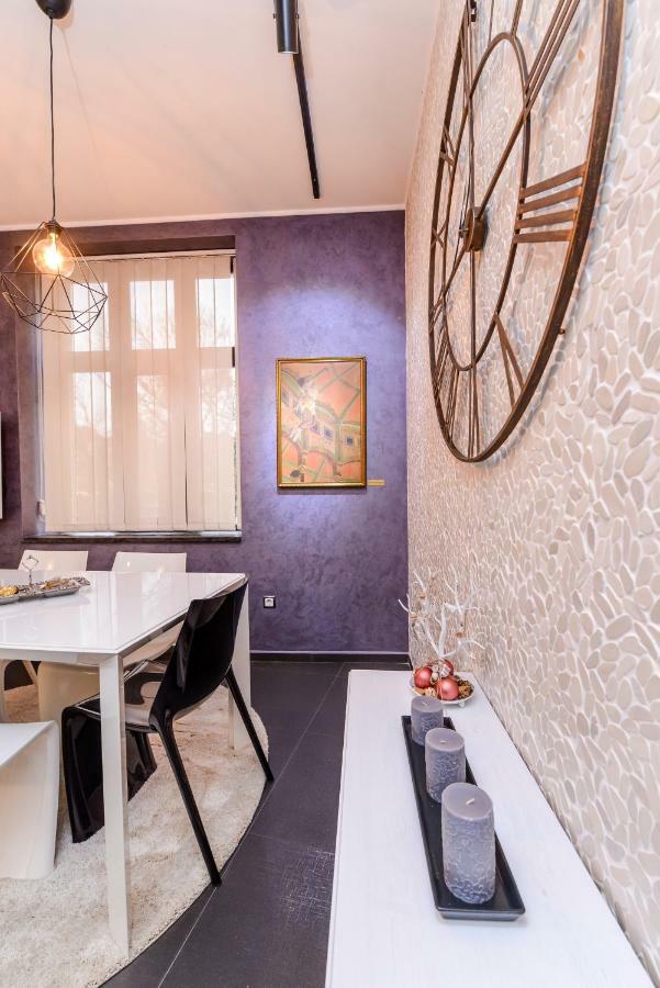 Champs-Elysees Sofia 2-Bdr, 2-Bthr Tsar Simeon Suite By Flat Mаnager מראה חיצוני תמונה