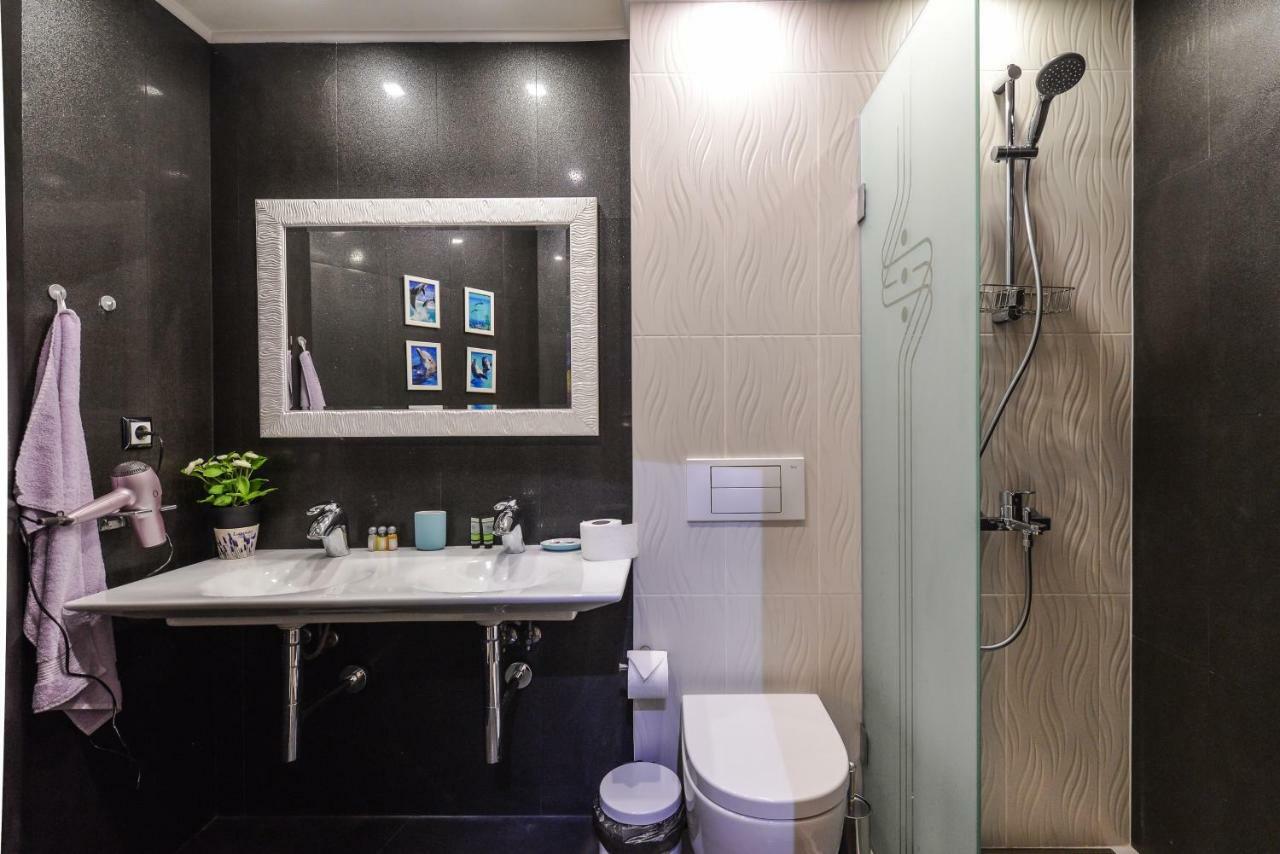Champs-Elysees Sofia 2-Bdr, 2-Bthr Tsar Simeon Suite By Flat Mаnager מראה חיצוני תמונה